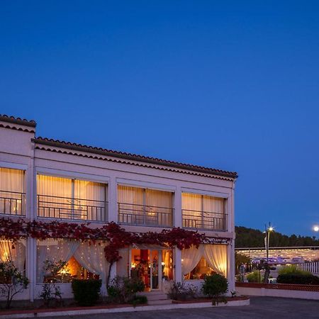 Hoetel Le Castellan Istres Ngoại thất bức ảnh